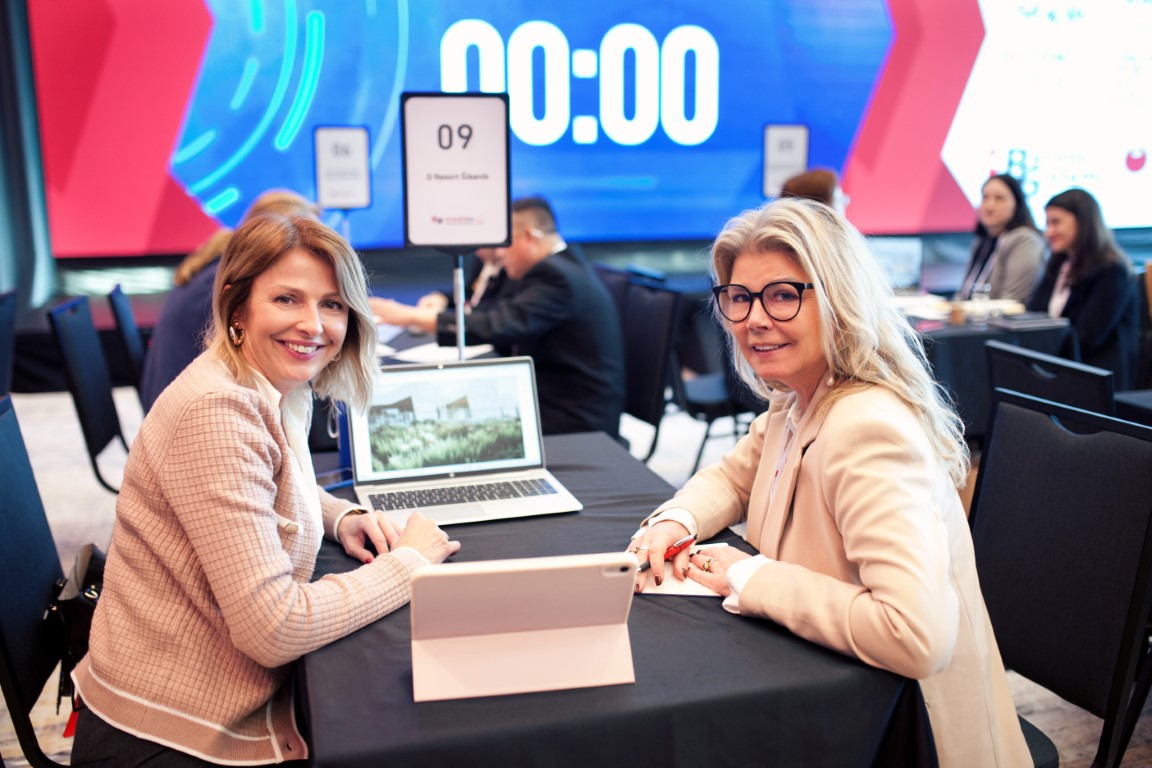 Why is a single-destination MICE B2B tradeshow a key to success?